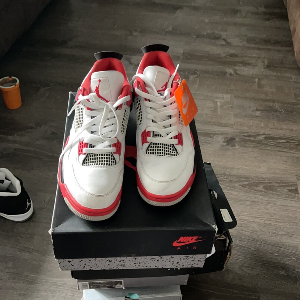 Jordan - Picture 3 of 4